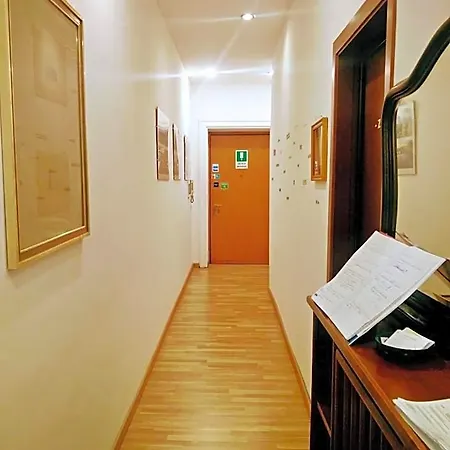 Center Guest house 4*