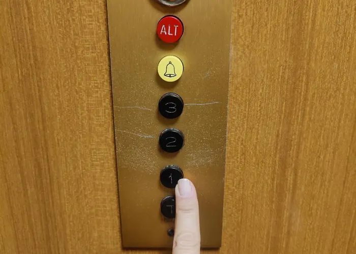 ゲストハウス Center