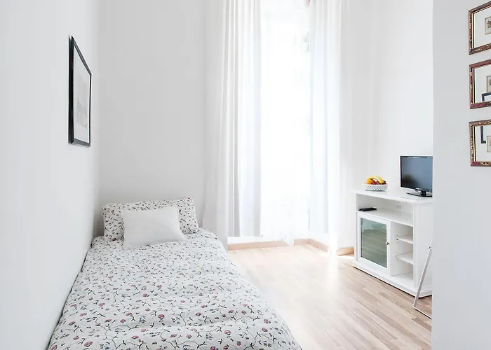 ゲストハウス Center 4*