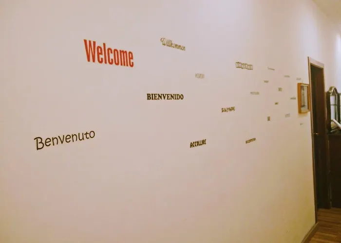 ゲストハウス Center ローマ