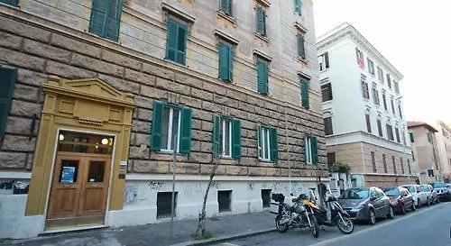 ゲストハウス Center